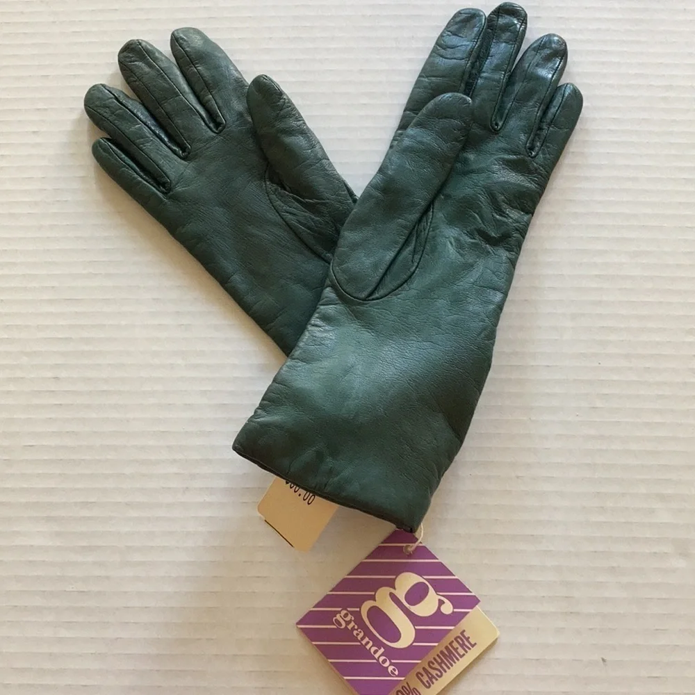 GTANDOE VTG green leather / cashmere lining gloves Sz 7 NWT